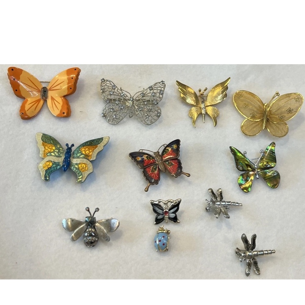 Vintage Butterfly Brooches Pins Enameled Metal lot of 12